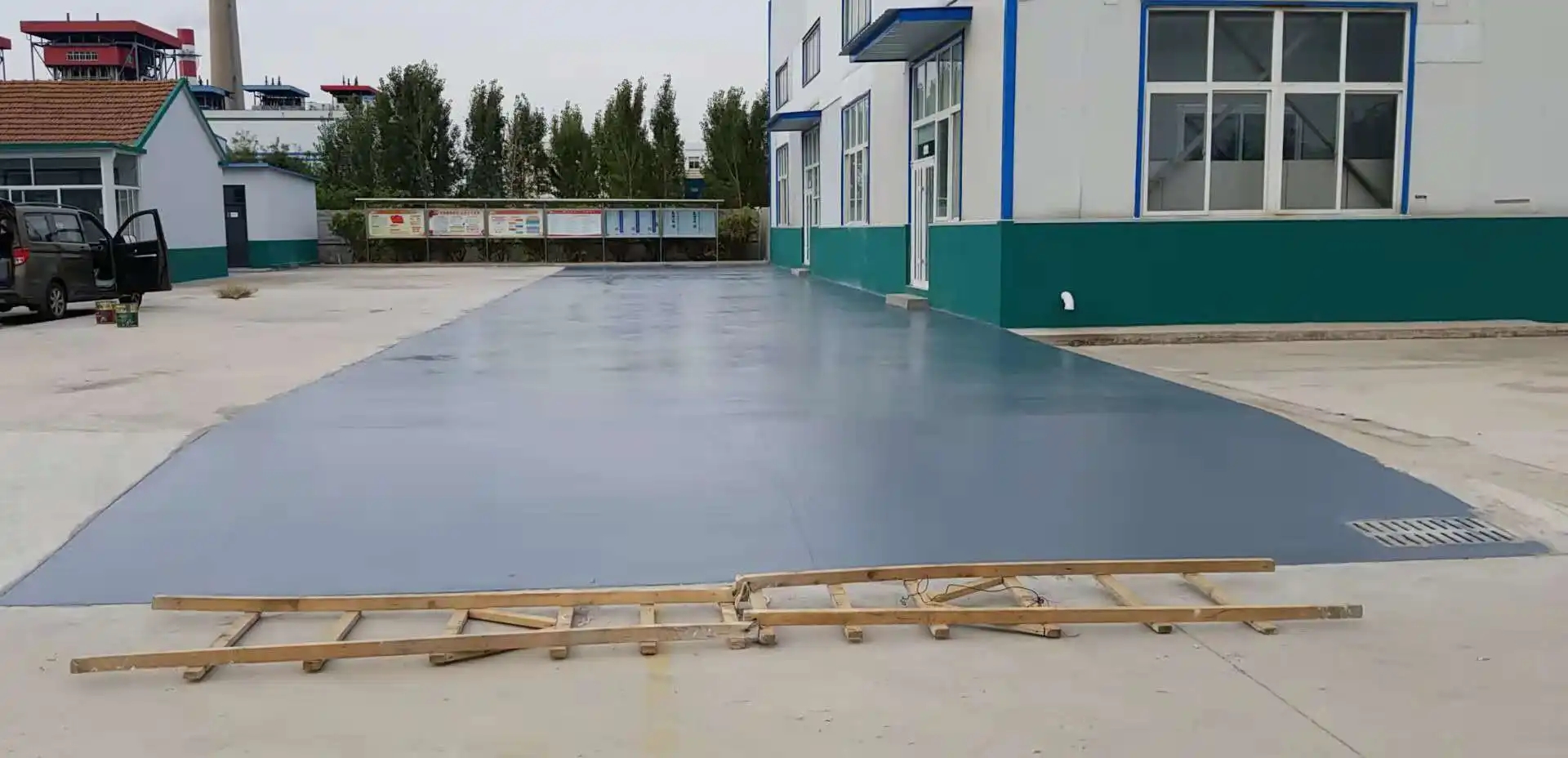 黔西南车间厂房地坪漆修补翻新